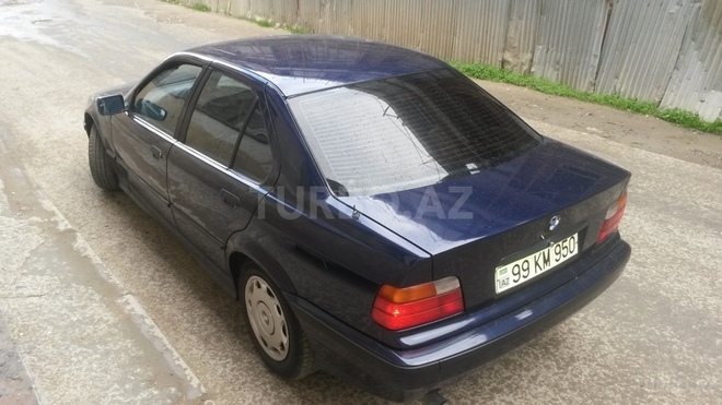 BMW 320 1992, 167,930 km - 2.0 l - Bakı