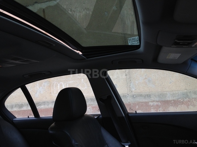 BMW 525 2005, 102,834 km - 2.5 l - Gəncə