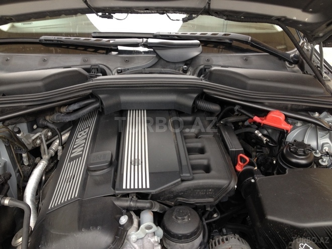 BMW 525 2005, 102,834 km - 2.5 l - Gəncə