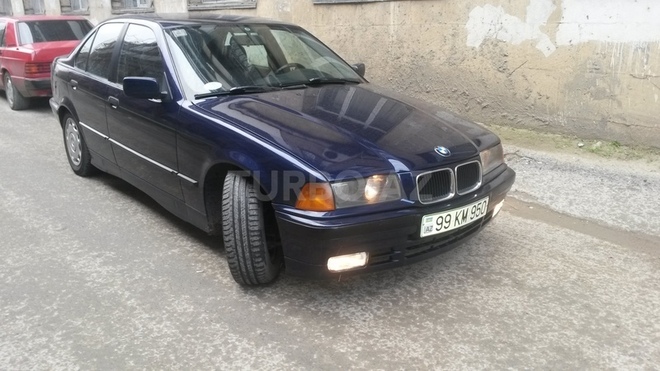 BMW 320 1992, 167,658 km - 2.0 l - Bakı