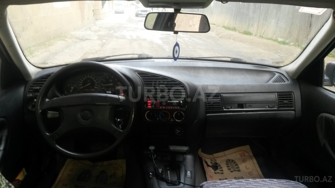 BMW 320 1992, 167,658 km - 2.0 l - Bakı