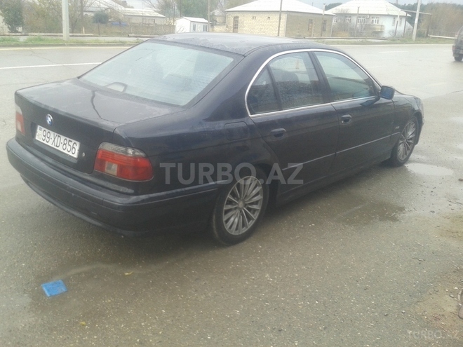 BMW 523 1996, 160,000 km - 2.5 l - Sumqayıt