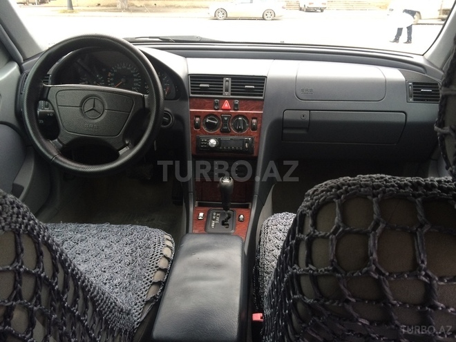 Mercedes C 180 1997, 300,000 km - 1.8 l - Bakı