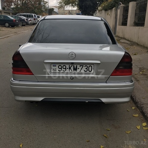 Mercedes C 280 1996, 301,000 km - 2.8 л - Bakı