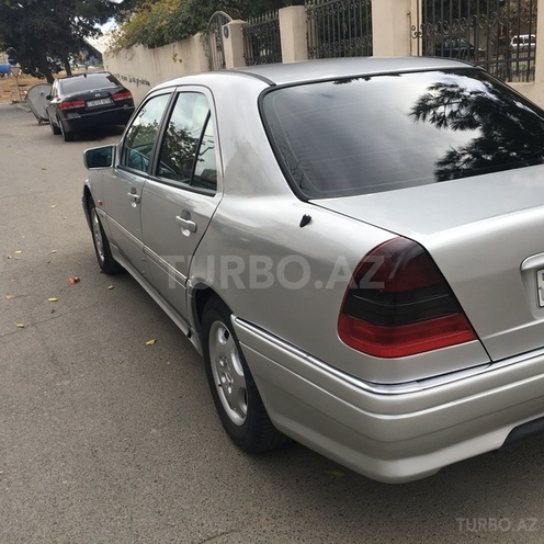 Mercedes C 280 1996, 301,000 km - 2.8 л - Bakı