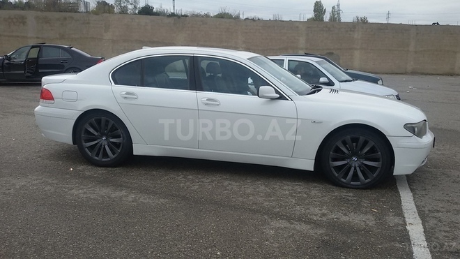 BMW 735 2002, 290,250 km - 3.6 l - Gəncə