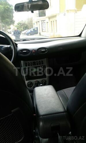 Mercedes A 160 2001, 142,000 km - 1.6 л - Bakı