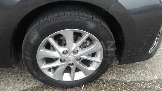 Toyota Corolla 2014, 32,800 km - 1.6 l - Bakı