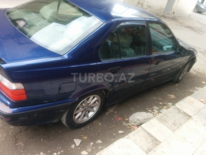 BMW 318 1998, 187,700 km - 1.8 l - Bakı