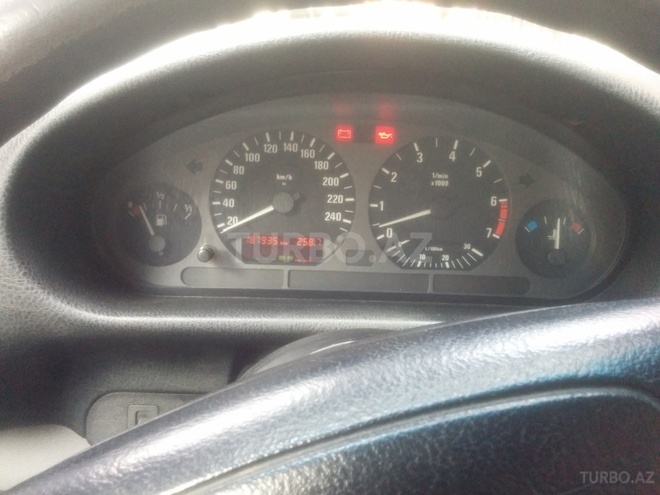 BMW 318 1998, 187,700 km - 1.8 l - Bakı