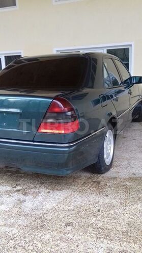 Mercedes C 180 1999, 224,000 km - 1.8 л - Lənkəran