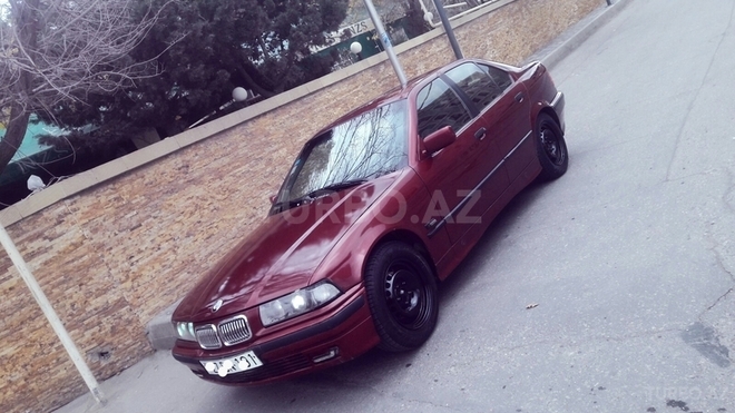 BMW 318 1994, 315,000 km - 1.9 l - Sumqayıt