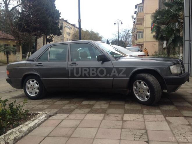 Mercedes 190 1991, 46,409 km - 2.0 l - Lənkəran