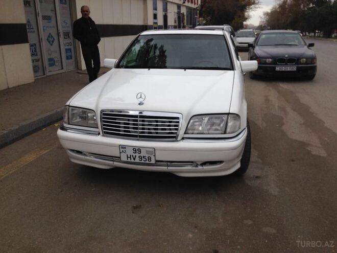 Mercedes C 230 1998, 240,000 km - 2.3 l - Bakı