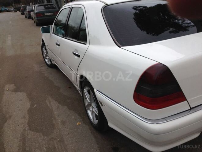 Mercedes C 230 1998, 240,000 km - 2.3 l - Bakı