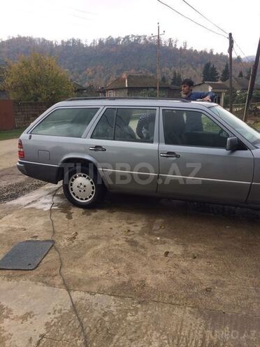 Mercedes E 230 1990, 648,000 km - 2.3 l - Bakı