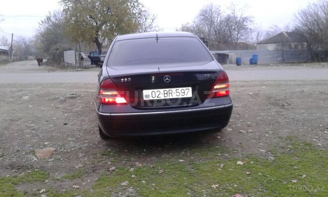 Mercedes C 220 2001, 300,271 km - 2.2 л - Ağdam