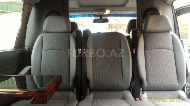 Mercedes Viano 2009, 288,000 km - 2.2 л - Bakı