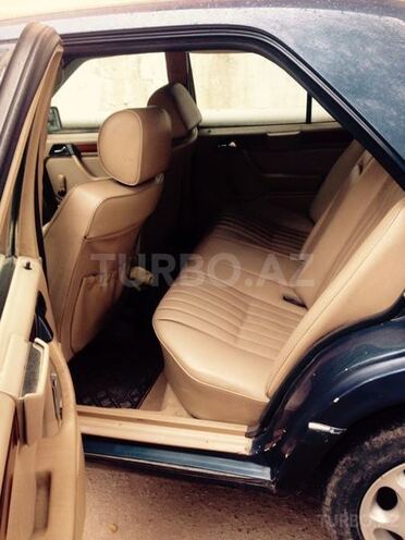 Mercedes E 230 1991, 249,786 km - 2.3 l - Sumqayıt