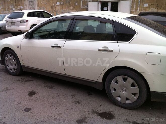 Nissan Teana 2004, 200,000 km - 2.3 л - Bakı