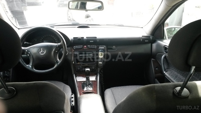 Mercedes C 220 2002, 310,000 km - 2.2 l - Bakı