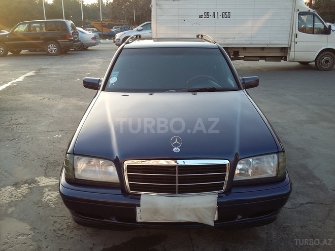 Mercedes C 180 2000, 260,000 km - 1.8 l - Bakı