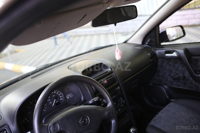 Opel Astra 1998, 280,000 km - 1.6 l - Zaqatala
