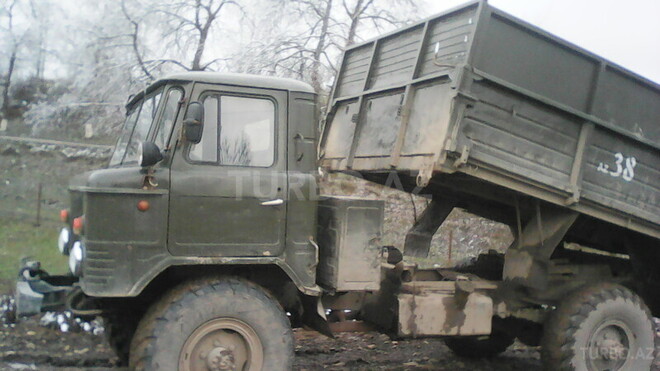 GAZ 66 1992, 1,700 km - 4.3 l - Qusar