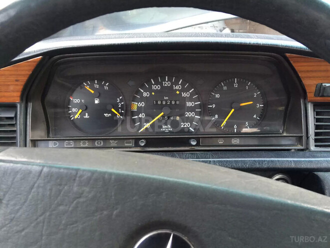 Mercedes 190 1990, 190,000 km - 1.8 l - Bakı