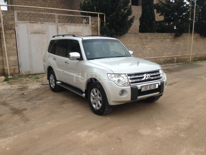 Mitsubishi Pajero 2010, 170,000 km - 3.5 l - Bakı