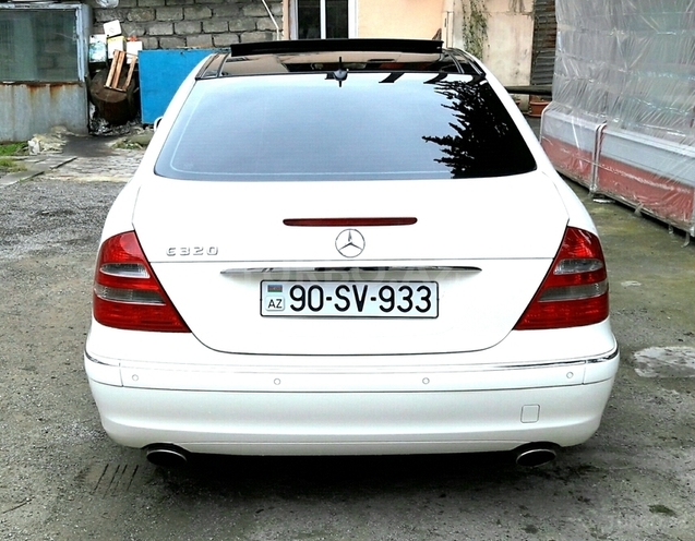 Mercedes E 320 2003, 252,000 km - 3.2 л - Bakı
