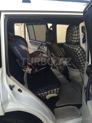 Mitsubishi Pajero 2007, 132,000 km - 3.0 l - Bakı