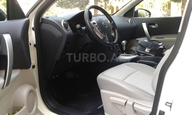 Nissan Qashqai 2013, 55,300 km - 2.0 л - Bakı