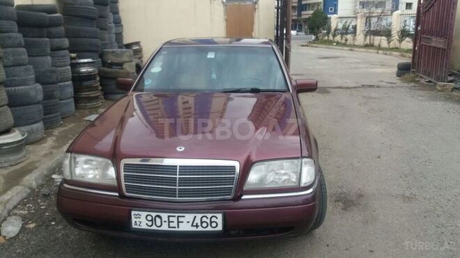Mercedes C 220 1995, 29,000 km - 2.2 l - Bakı