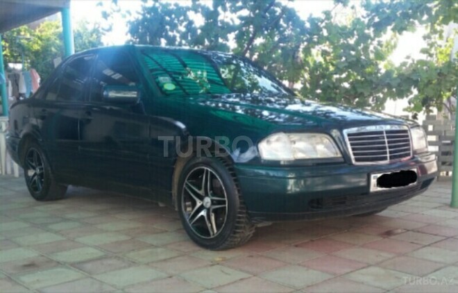 Mercedes C 180 1997, 215,000 km - 1.8 l - Bakı