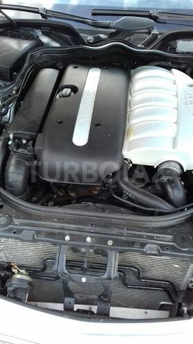 Mercedes E 270 2002, 207,000 km - 2.7 л - Bakı