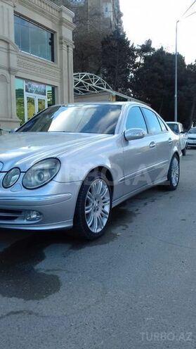 Mercedes E 270 2002, 207,000 km - 2.7 л - Bakı