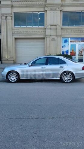 Mercedes E 270 2002, 207,000 km - 2.7 л - Bakı