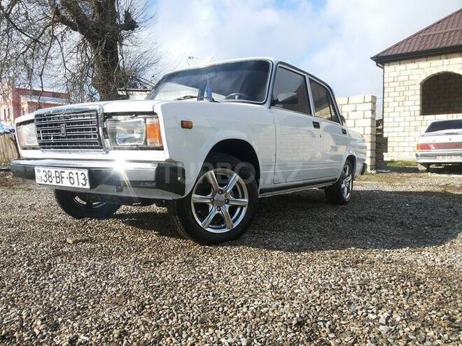 LADA (VAZ) 2107 2008, 169,000 km - 1.6 l - Qusar