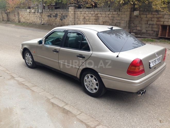 Mercedes C 200 1994, 280,000 km - 2.0 l - Sumqayıt