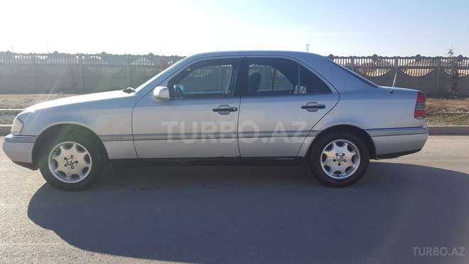 Mercedes C 180 1995, 280,000 km - 1.8 л - Sumqayıt