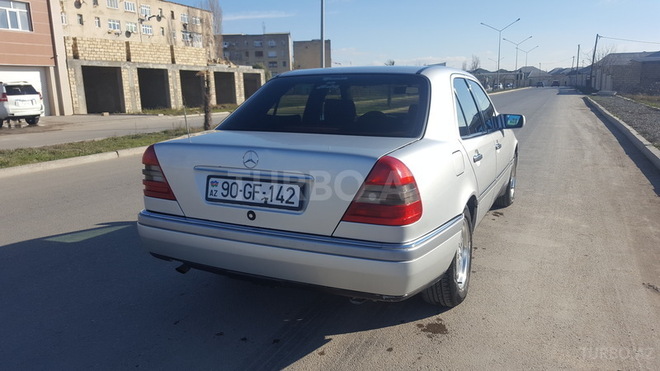 Mercedes C 180 1995, 280,000 km - 1.8 л - Sumqayıt
