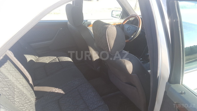 Mercedes C 180 1995, 280,000 km - 1.8 л - Sumqayıt