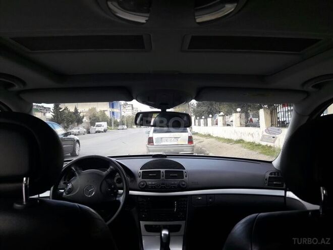 Mercedes E 220 2002, 171,000 km - 2.2 l - Bakı