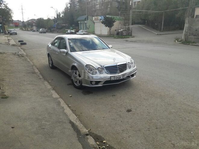 Mercedes E 220 2002, 171,000 km - 2.2 l - Bakı