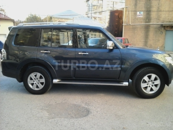 Mitsubishi Pajero 2008, 149,000 km - 3.0 л - Bakı