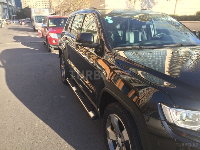 Jeep Grand Cherokee 2013, 39,000 km - 3.6 л - Bakı