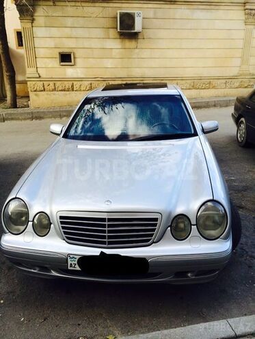 Mercedes E 240 1999, 282,000 km - 2.4 l - Bakı