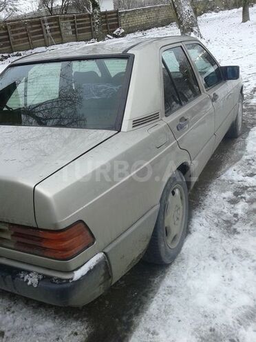 Mercedes 190 1991, 232,536 km - 0.2 л - Qəbələ