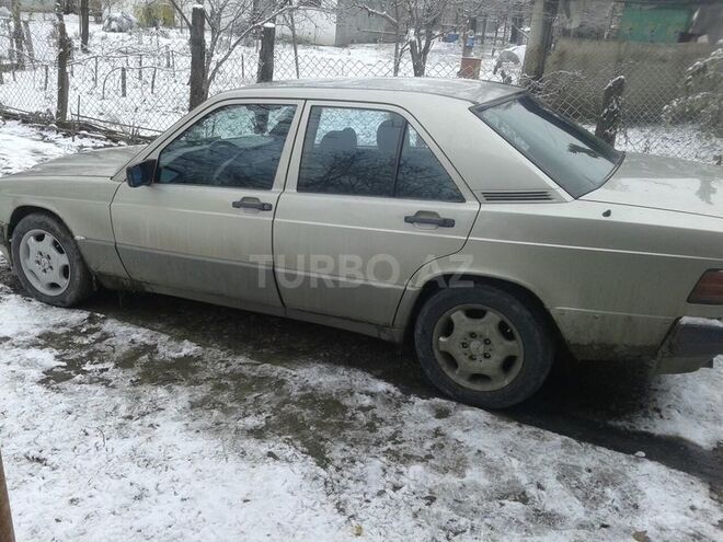 Mercedes 190 1991, 232,536 km - 0.2 л - Qəbələ